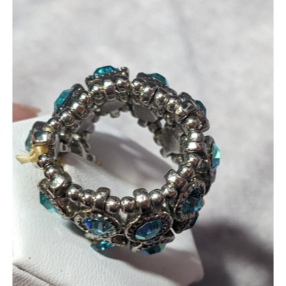 Chunky Glam Blue Rhinestone Silver Tone Stretch Ring Size 7 - Picture 7 of 9